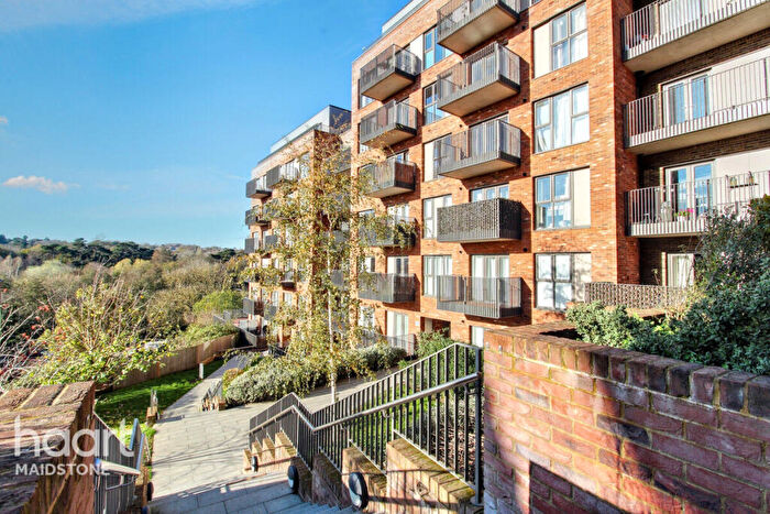 2 Bedroom Apartment To Rent In Ulysses House, Maidstone, ME14