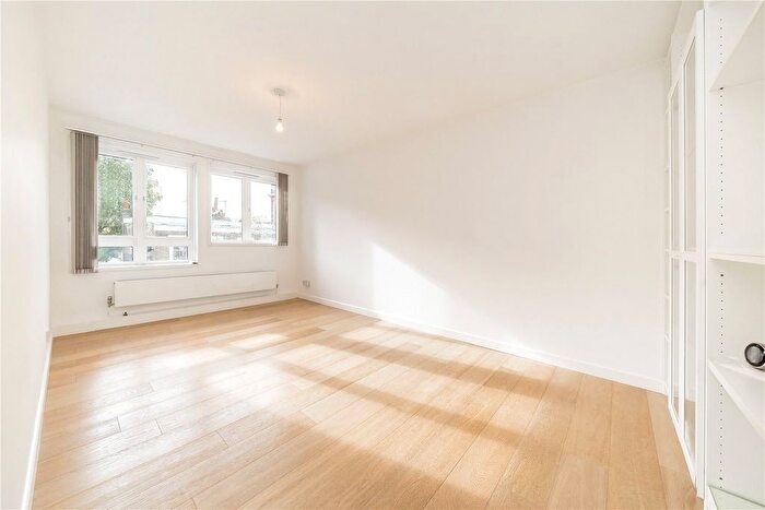 2 Bedroom Flat To Rent In Rhyl Street, Kentish Town, London, NW5