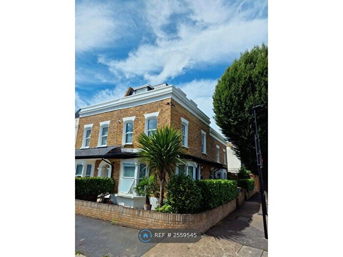 1 Bedroom Flat To Rent In Godwin Road, London, E7