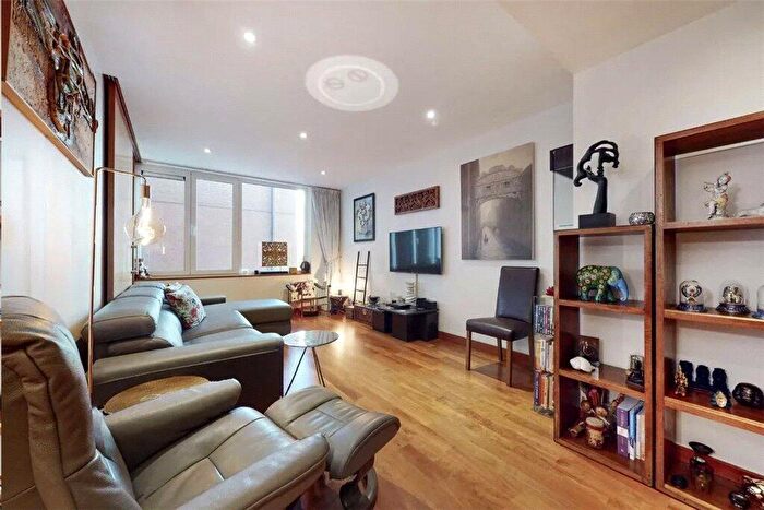 1 Bedroom Flat To Rent In Pavilion Apartments, St. Johns Wood Road, NW8