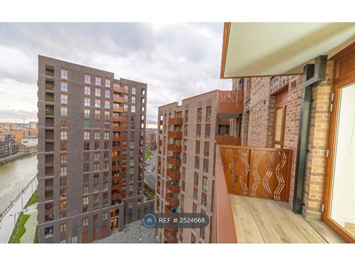 1 Bedroom Flat To Rent In Barking Fresh Wharf, London, IG11