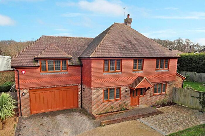 4 Bedroom Detached House To Rent In The Nook, Sayers Common, BN6