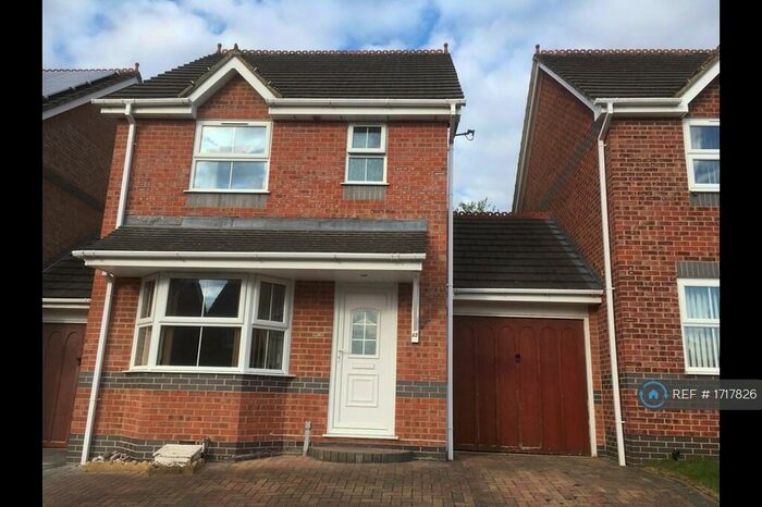 3 Bedroom Detached House To Rent In Westerham Walk, Calne, SN11