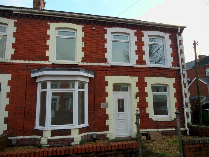 1 Bedroom Flat To Rent In Flat, Courtland Place, SA13