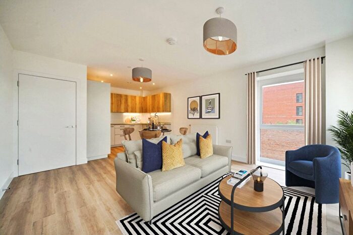 2 Bedroom Flat For Sale In Catkin Road, London, NW9