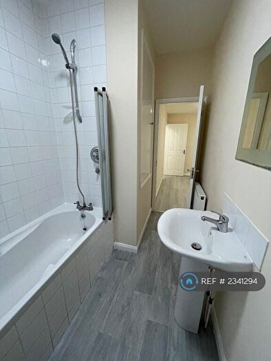1 Bedroom Flat To Rent In Worplesdon Road, Guildford, GU2