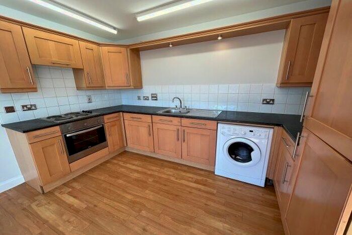 3 Bedroom Flat To Rent In Gas Street, Birmingham, B1