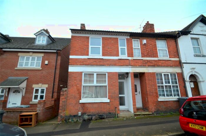 3 Bedroom End Of Terrace House To Rent In Russell Street, Kettering, NN16