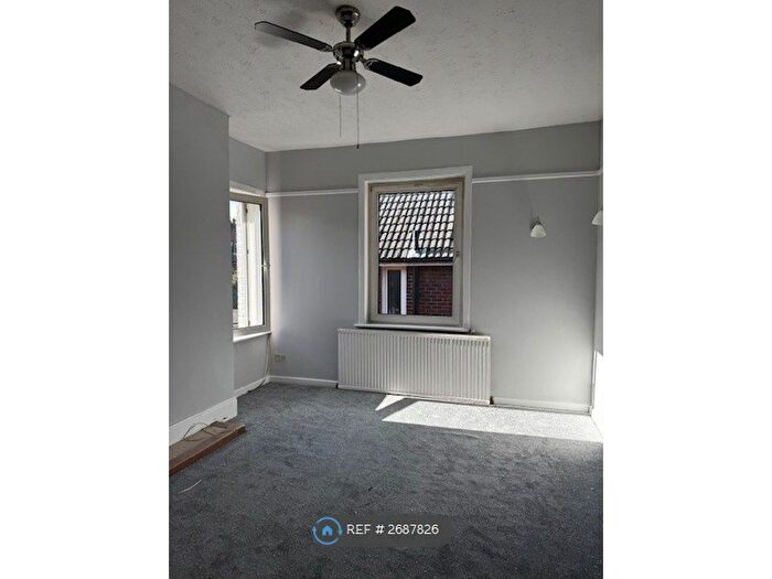 1 Bedroom Flat To Rent In Shirley, Southampton, SO15