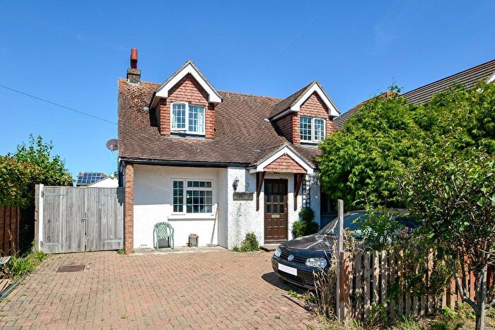 3 Bedroom Detached House For Sale In Cherry Avenue, Yapton, Arundel, West Sussex, BN18