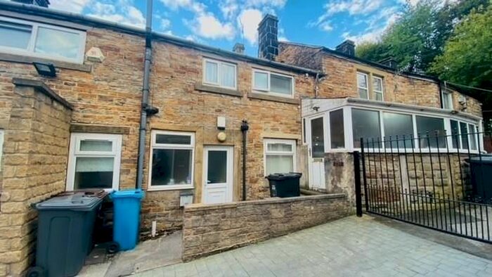 2 Bedroom Property To Rent In Manchester Road, Deepcar, Sheffield, S36