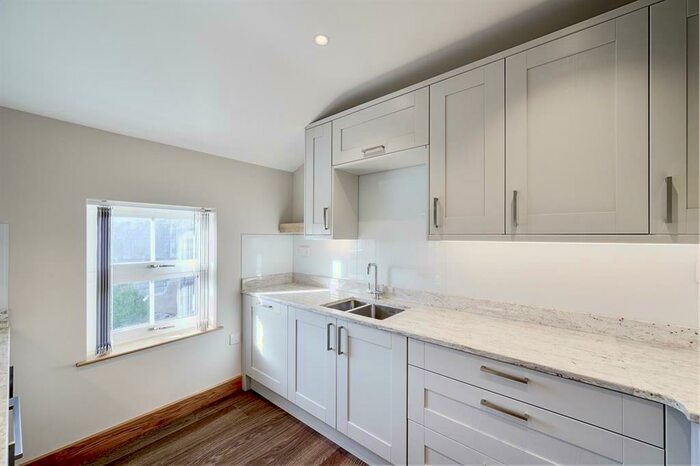 2 Bedroom Apartment To Rent In Lonsdale Square, Lonsdale Road, Harborne, Birmingham, B17
