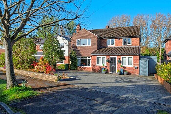 4 Bedroom Detached House For Sale In Grange Park Avenue, Wilmslow, SK9