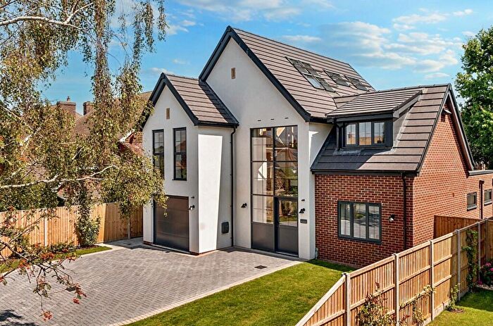 5 Bedroom Detached House For Sale In Elms Ride, West Wittering, PO20