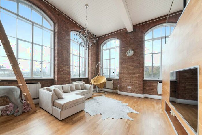 2 Bedroom Apartment To Rent In Manhattan Building, Fairfield Road, London, E3