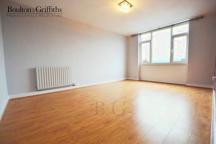 2 Bedroom Flat To Rent In Rowan House, Bridge Street, Penarth, CF64