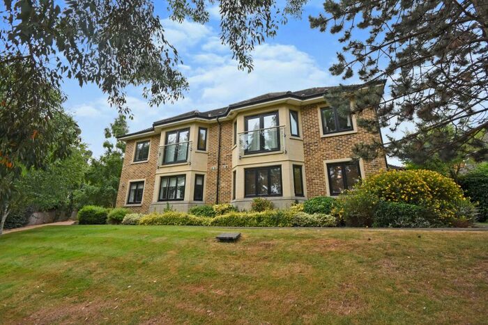 2 Bedroom Apartment To Rent In Maze Green Road, Bishops Stortford, CM23