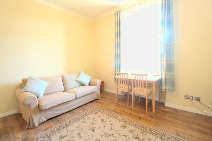 1 Bedroom Flat To Rent In Skene Square, Second Floor, AB25