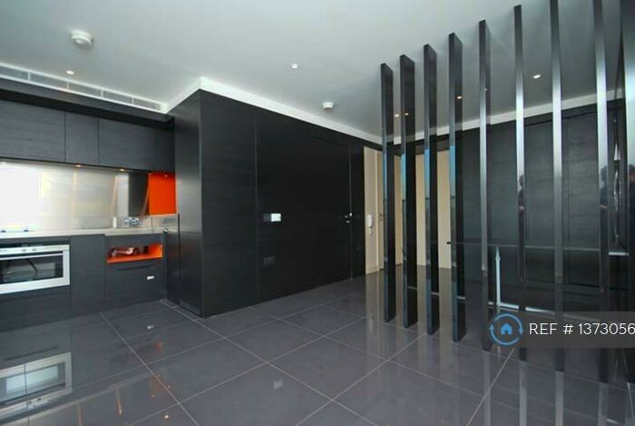 Studio To Rent In Pan Peninsula Square, London, E14