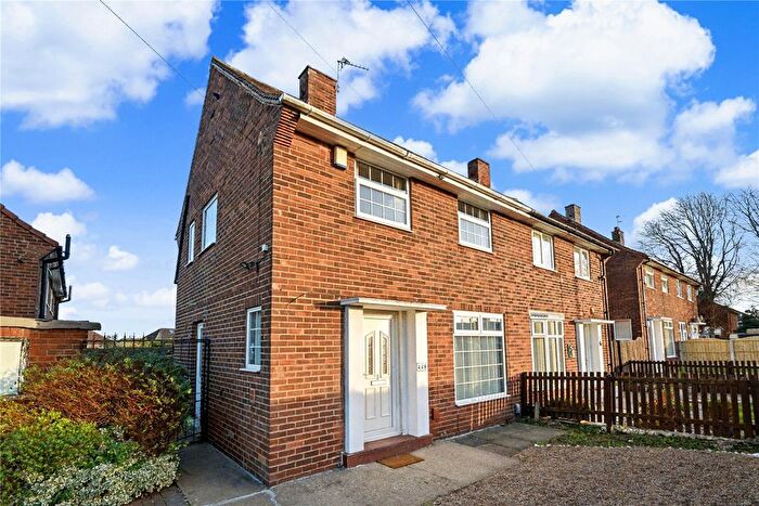 2 Bedroom Semi Detached House To Rent In Throstle Road North, Leeds, West Yorkshire, LS10