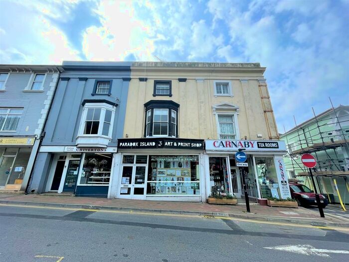 2 Bedroom Apartment To Rent In High Street, Ventnor, PO38