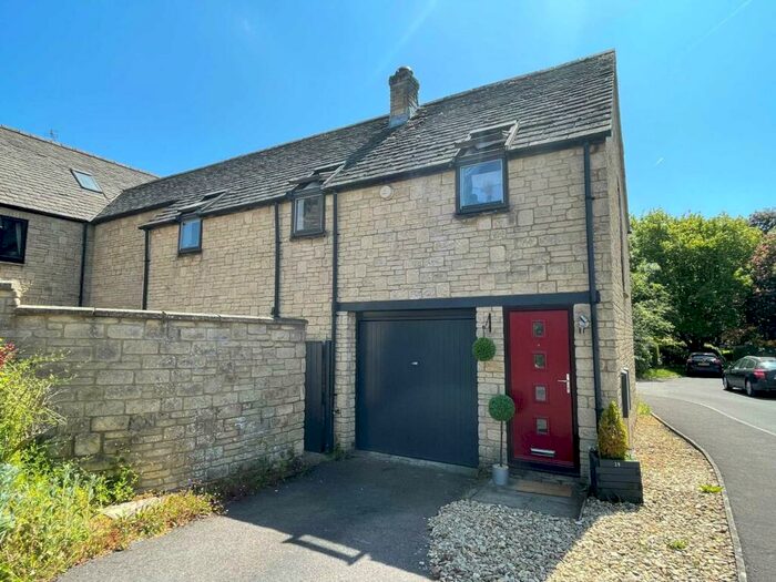 1 Bedroom Coach House To Rent In Idbury Close, Witney, OX28