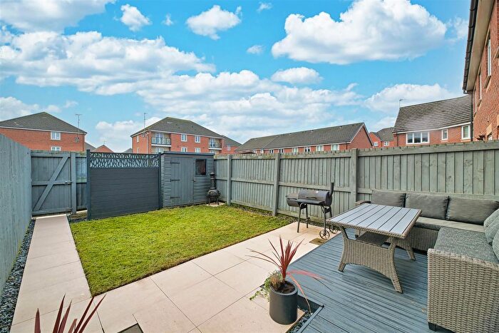3 Bedroom Town House For Sale In Portland Road, Great Sankey, Warrington, WA5