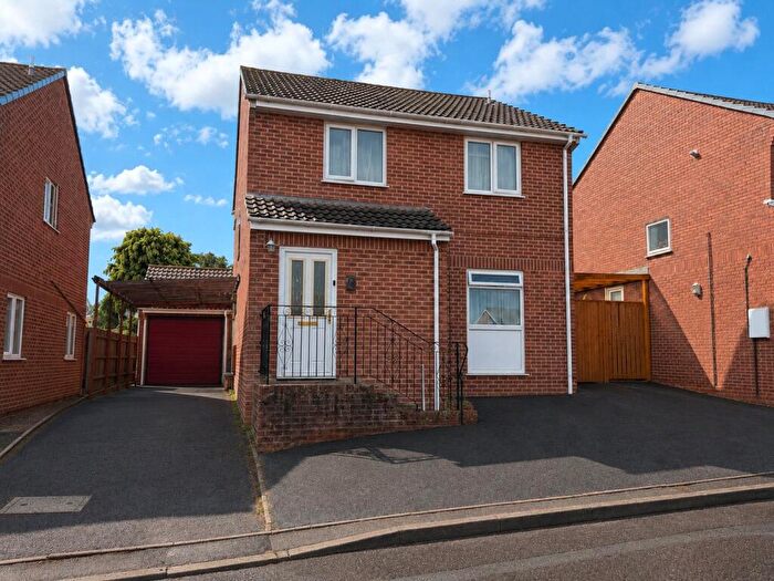 4 Bedroom Detached House For Sale In Tarrant Close, Canford Heath, Poole, Dorset, BH17
