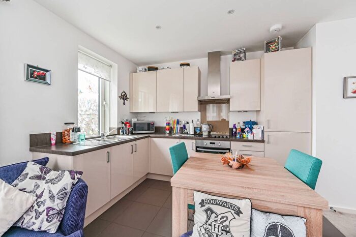 1 Bedroom Flat For Sale In % Share Jasmine House, Battersea, London, SW18