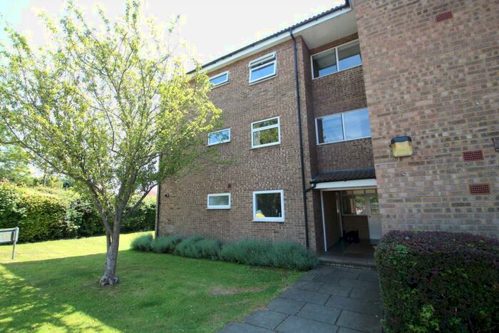2 Bedroom Apartment To Rent In Eastwood Court, High Street Green, HP2