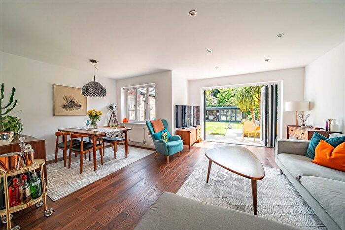 5 Bedroom Detached House For Sale In Charlottes Vale, Kippax, Leeds, West Yorkshire, LS25