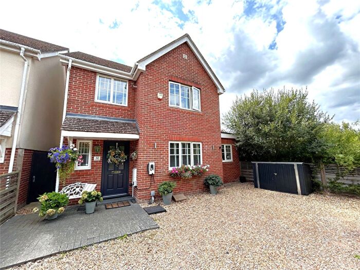 4 Bedroom Detached House For Sale In Turbary Road, Fleet, Hampshire, GU51