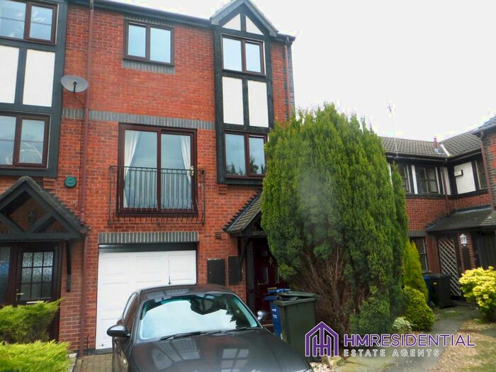 2 Bedroom Detached House To Rent In The Firs, Gosforth, NE3
