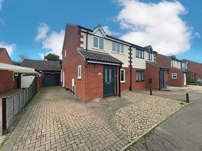 3 Bedroom House To Rent In Edenside Drive, Attleborough, NR17