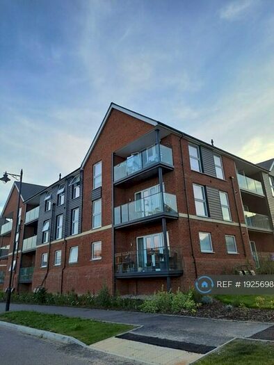 2 Bedroom Flat To Rent In Ackers Drive, Swanscombe, DA10