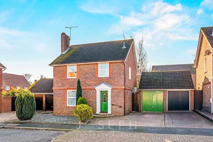 3 Bedroom Detached House For Sale In Pardoe Place, Rushmere St. Andrew, IP4