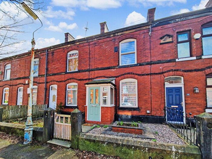 2 Bedroom Terraced House To Rent In Nipper Lane, Whitefield, M45