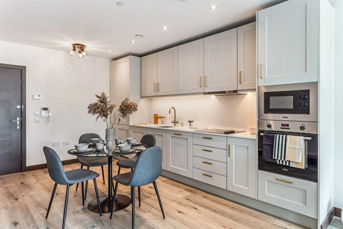 1 Bedroom Flat For Sale In Abbey Quay, Abbey Road, Barking, IG11