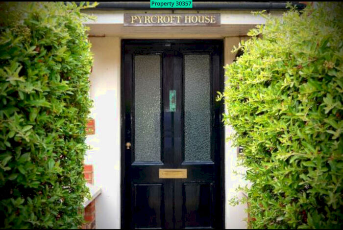 1 Bedroom Flat To Rent In Pyrcroft House, Pyrcroft Lane, Weybridge, KT13