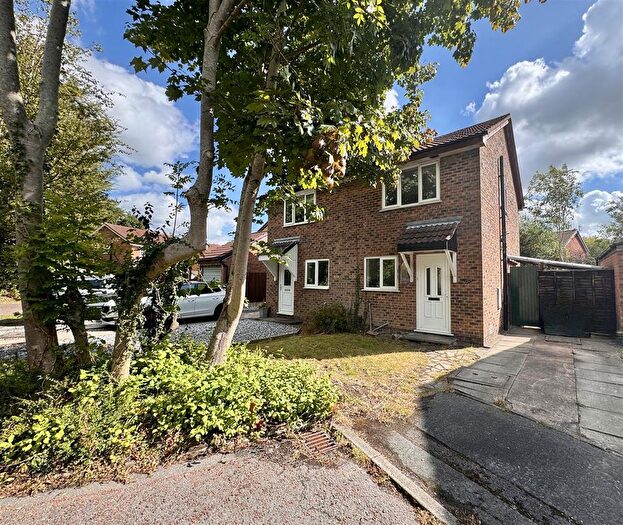 2 Bedroom Property For Sale In Croft Bank, Penwortham, PR1