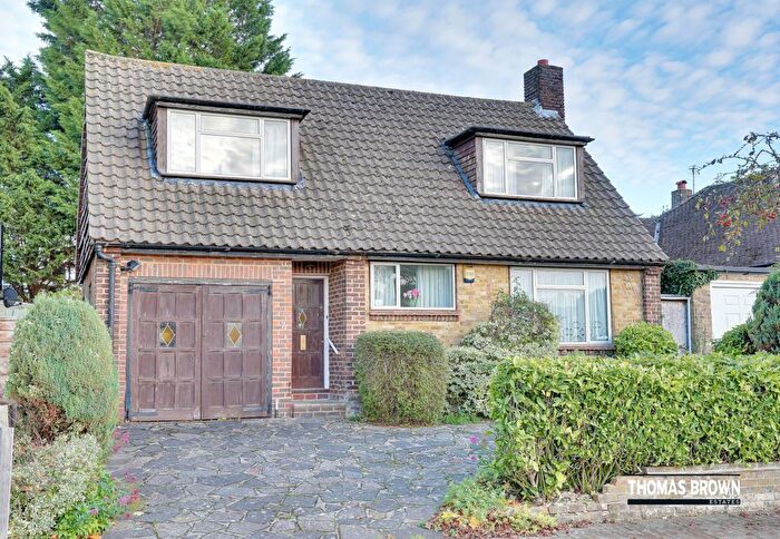 4 Bedroom Detached House For Sale In Glentrammon Avenue, Orpington, BR6