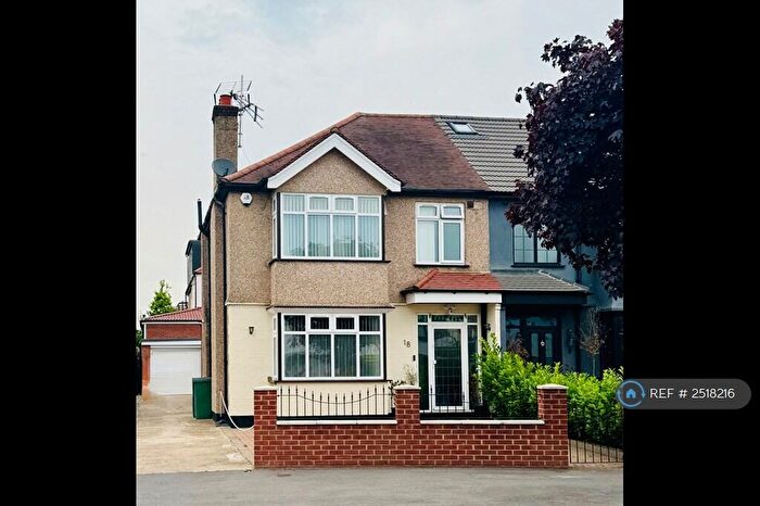 4 Bedroom Semi-Detached House To Rent In Headstone Gardens, Harrow, HA2