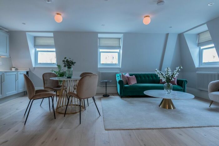 3 Bedroom Flat To Rent In Cromwell Road, London, SW7