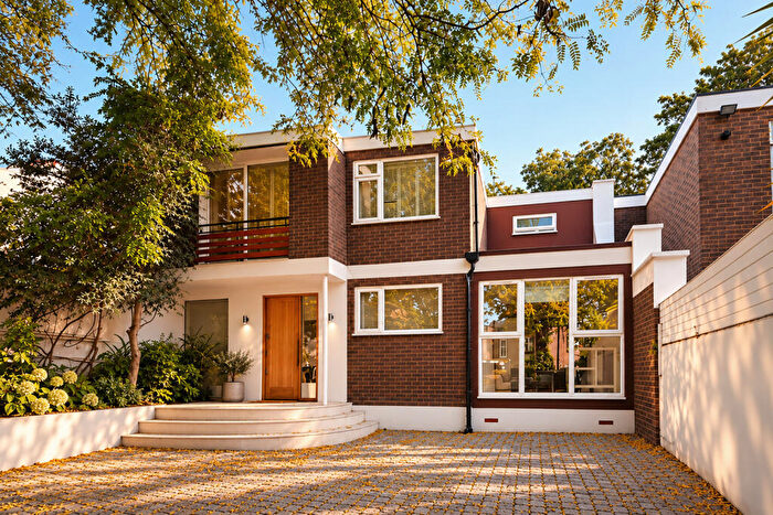 4 Bedroom House To Rent In Loudoun Road, St John's Wood, London, NW8
