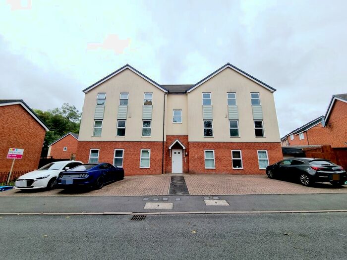 2 Bedroom Flat To Rent In Bradfield Way, Dudley, DY1