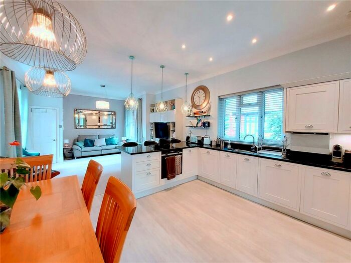 2 Bedroom Apartment For Sale In Spur Hill Avenue, Lower Parkstone, Poole, BH14
