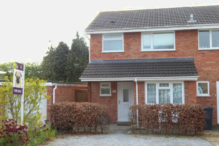 3 Bedroom Semi-Detached House To Rent In Tudor Road, Weston-Super-Mare, BS22