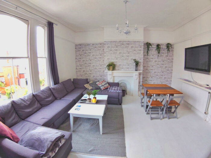 5 Bedroom Maisonette To Rent In Stafford Road, Southsea, PO5