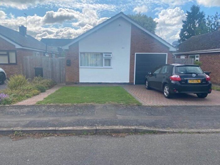 2 Bedroom Bungalow To Rent In Chestnut Avenue, Lutterworth, LE17