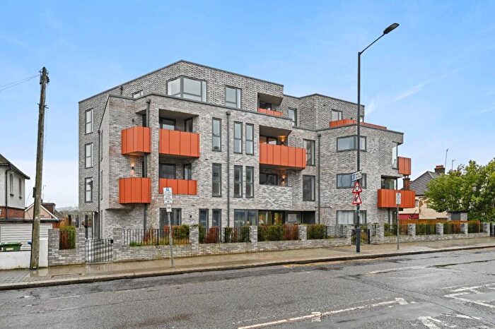 Studio To Rent In Preston Road, Wembley, Harrow, HA3